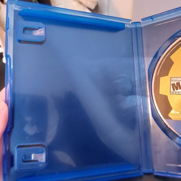 Fallout 76 PS4 Game (Bethesda) - Picture 4 of 4